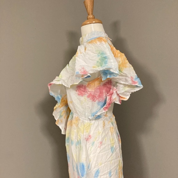 Young, Broke & Fabulous - 🌈Tie Dye Flutter Maxi Dress W Pockets! - Picture 5 of 7